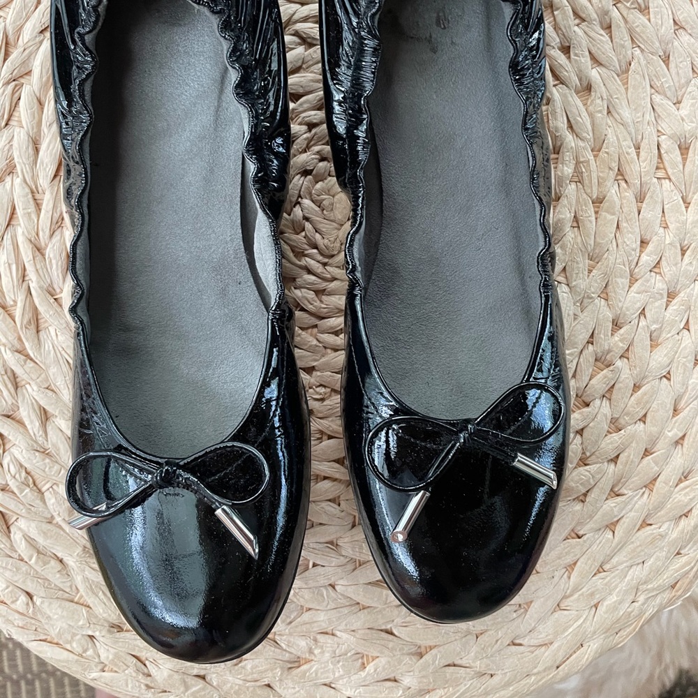 Stuart Weitzman Black Patent Ballet Flats
